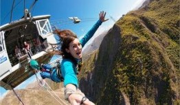 最新爆料蹦极视频播放下载,下载观看挑战极限